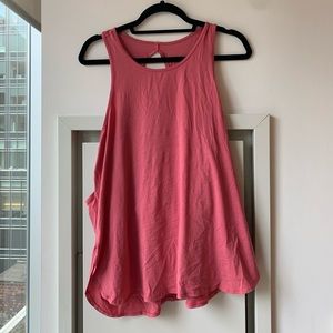 Lululemon open back flowy tank